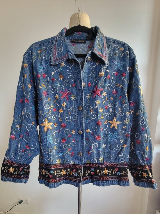 Lifestyles Jackets & Blazers - NWOT Your Life Style Embroidered Denim Jacket | Boho Floral Vine Design | Women'